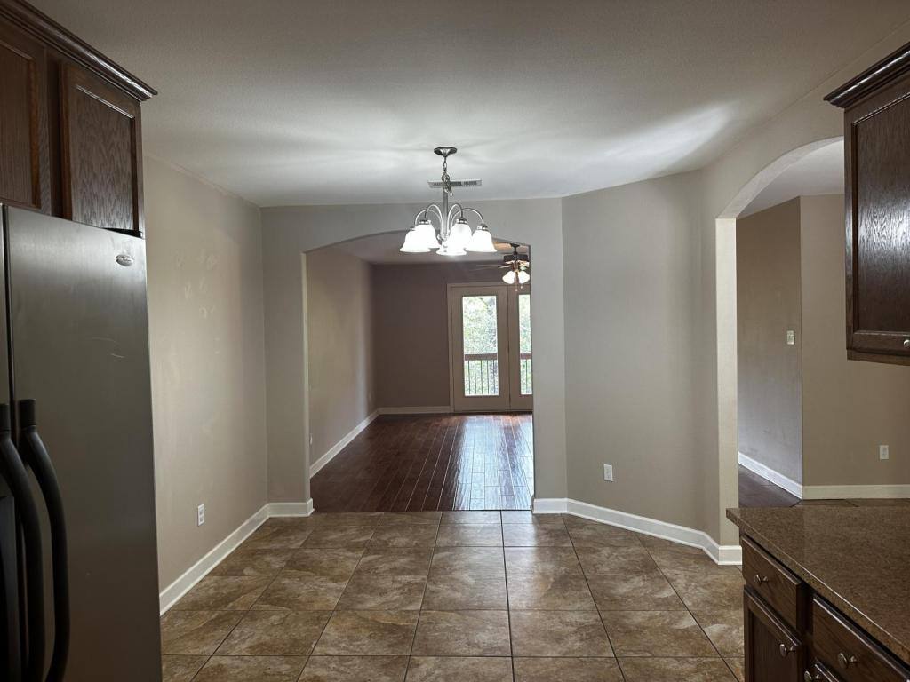 Apartment for rent at 129 Enterprise, Hot Springs National Park, AR 71913