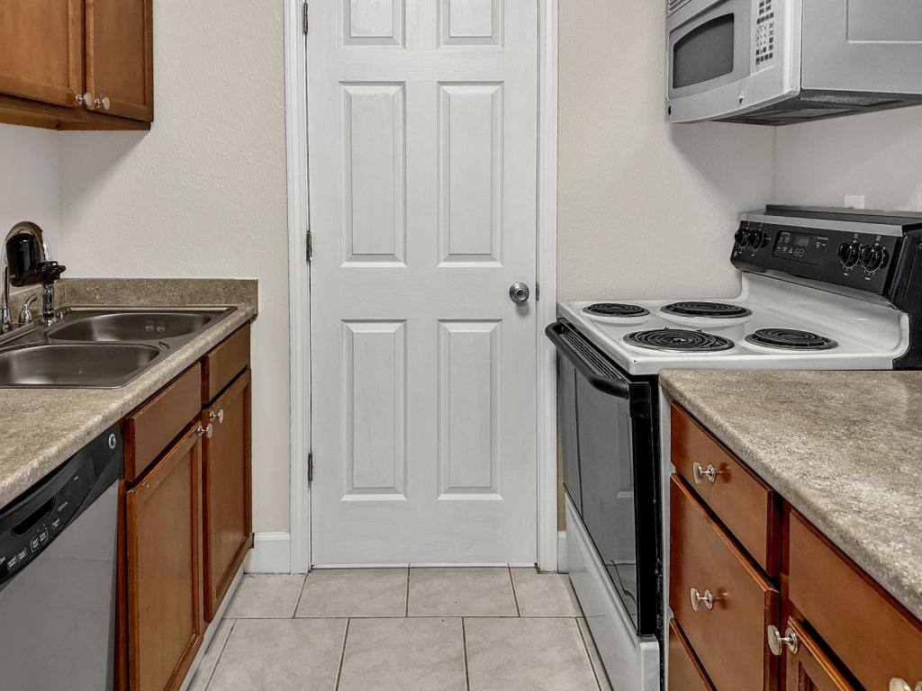 Apartment for rent at 3101 Highland Rd #308, Baton Rouge, LA 70802