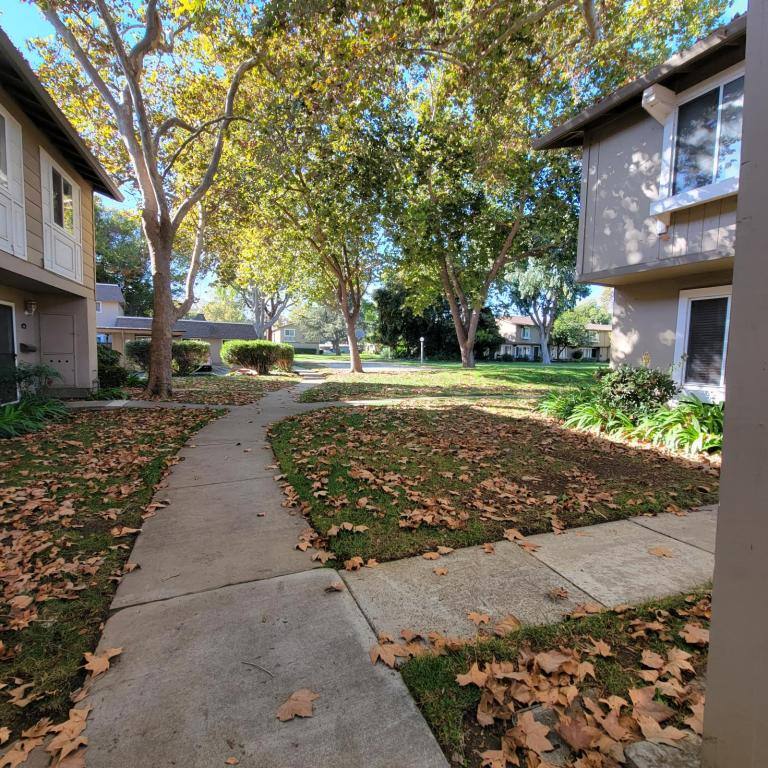 Townhouse for rent at 193 Teak Grove Court, San Jose, CA 95123