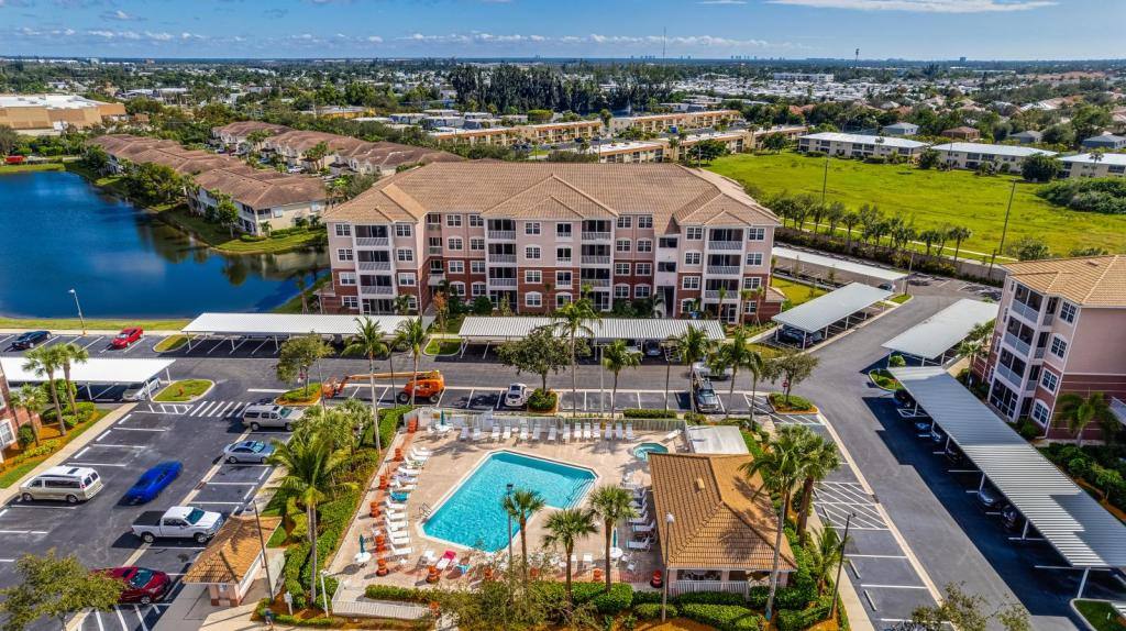 Condo for rent at 15901 Royal Pointe Lane #307, Fort Myers, FL 33908