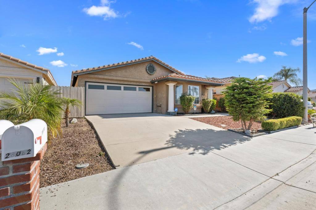 House for rent at 28082 Bavaria Dr, Menifee, CA 92585