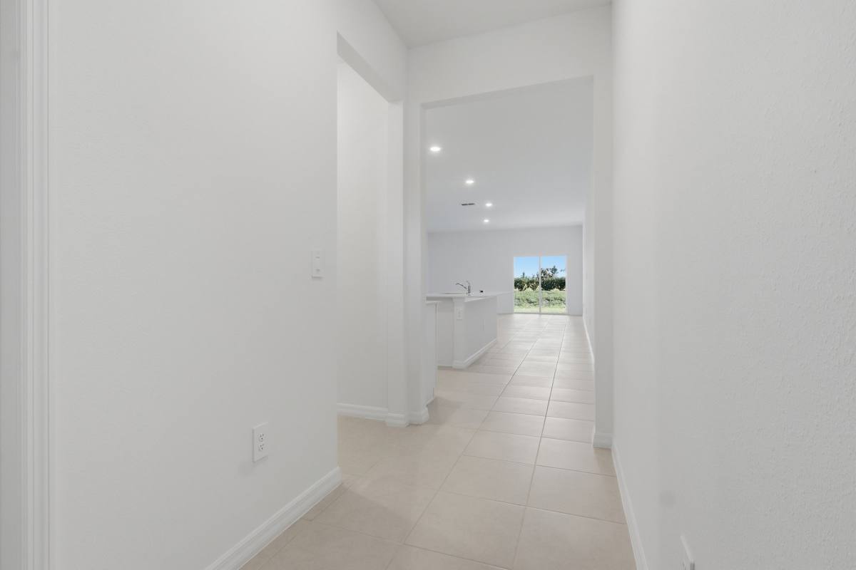 Townhouse for rent at 13420 Noble Garnet Lane, Parrish, FL 34219