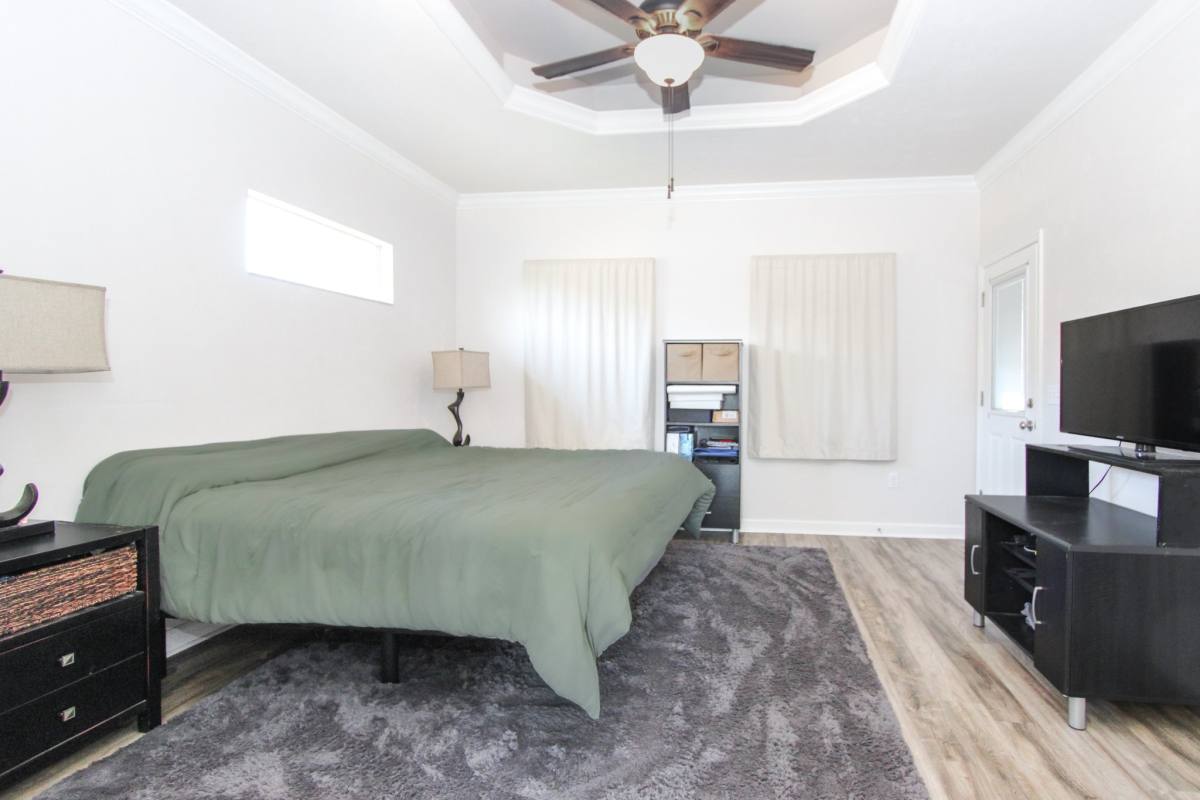 House for rent at 989 NW 231st Way, Newberry, FL 32669