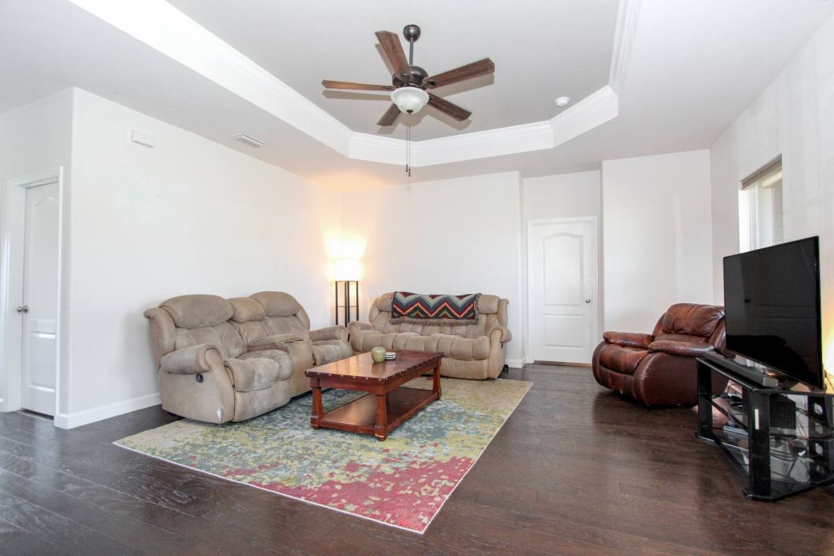 House for rent at 989 NW 231st Way, Newberry, FL 32669