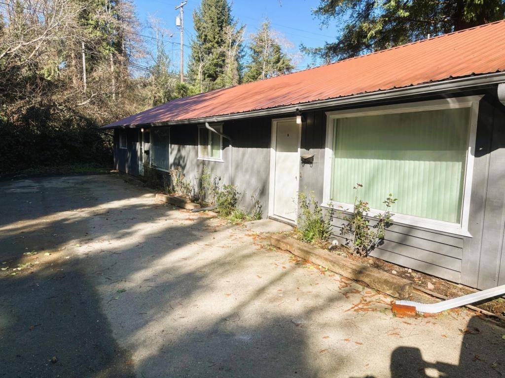 Apartment for rent at 870 Kruse Ave, Coos Bay, OR 97420