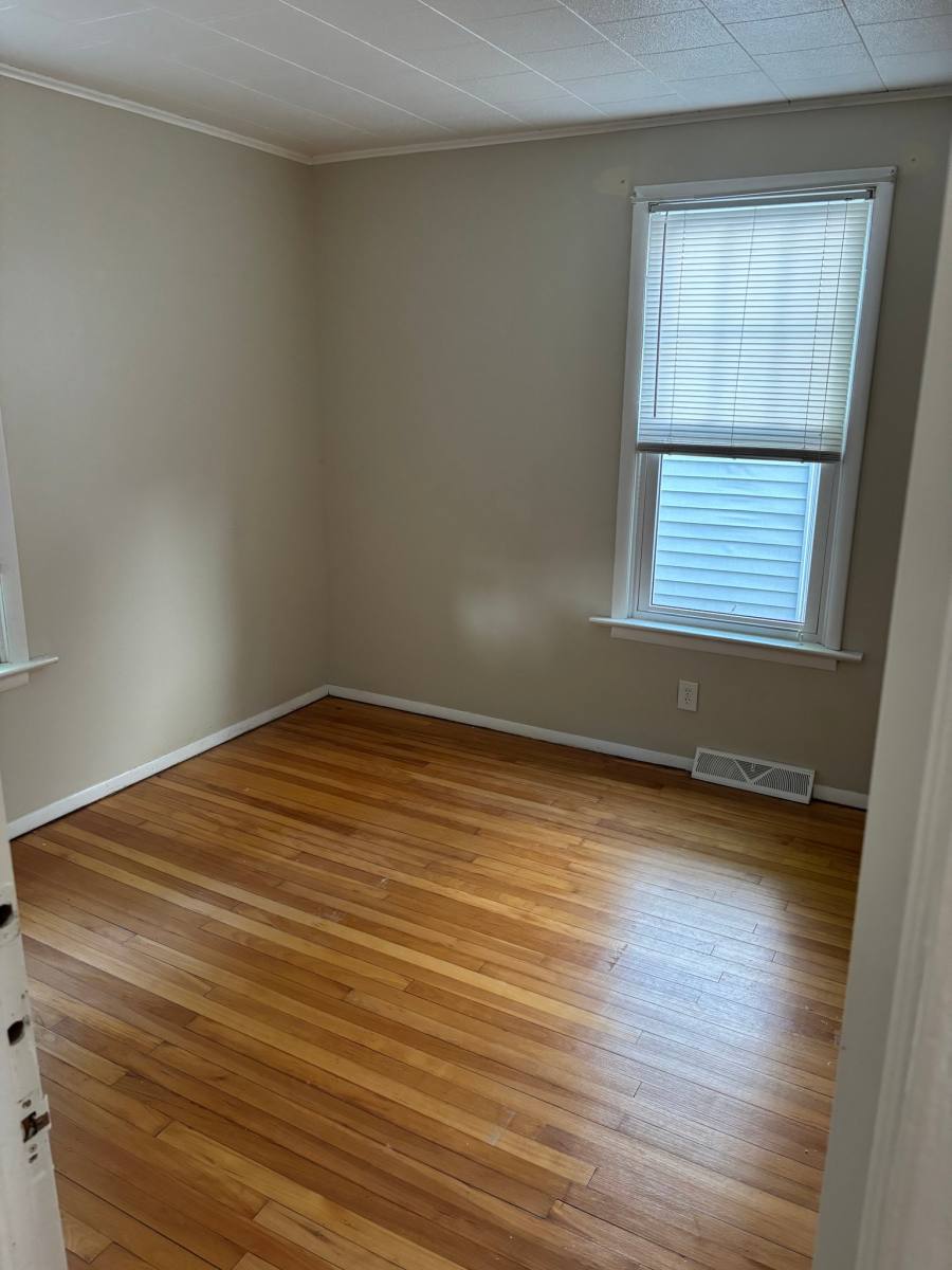 Apartment for rent at 405 Willis Ave #PADDY'S Flat, Syracuse, NY 13204