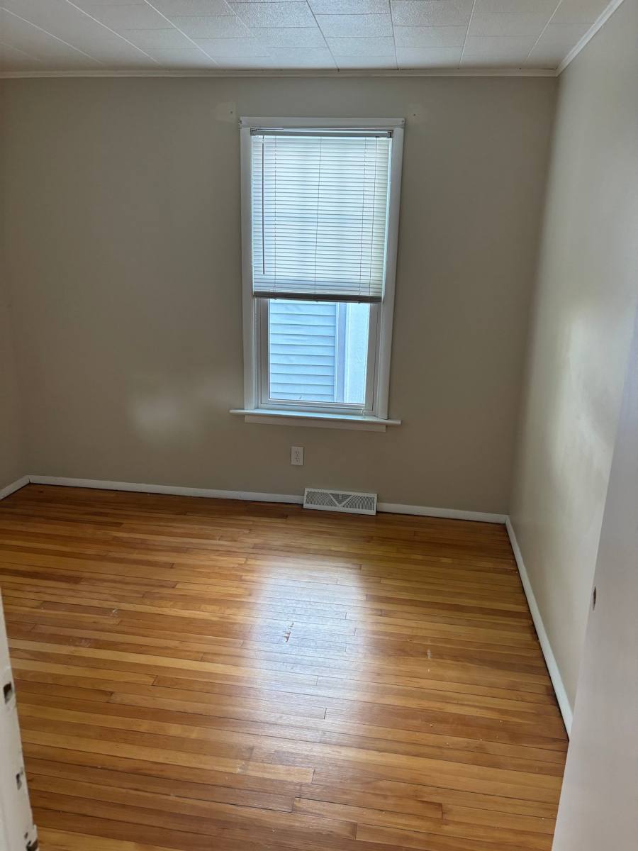 Apartment for rent at 405 Willis Ave #PADDY'S Flat, Syracuse, NY 13204