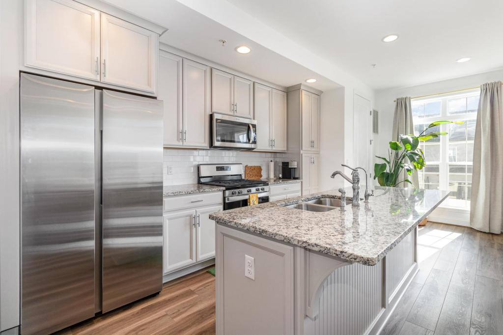 Townhouse for rent at 3112 Detweiler Lane, Mechanicsburg, PA 17055