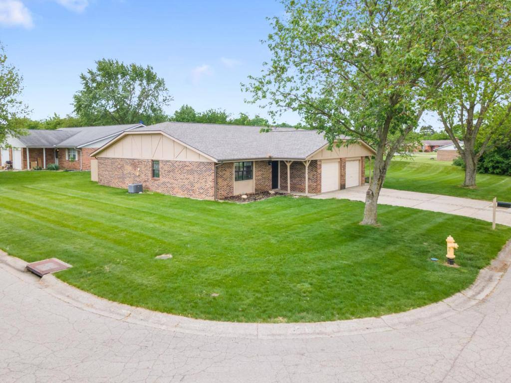 House for rent at 3477 Redbud Dr, Troy, OH 45373