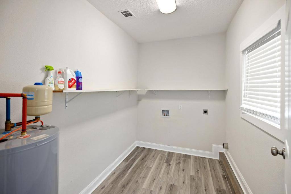 House for rent at 236 Chicago Ave, Valparaiso, FL 32580