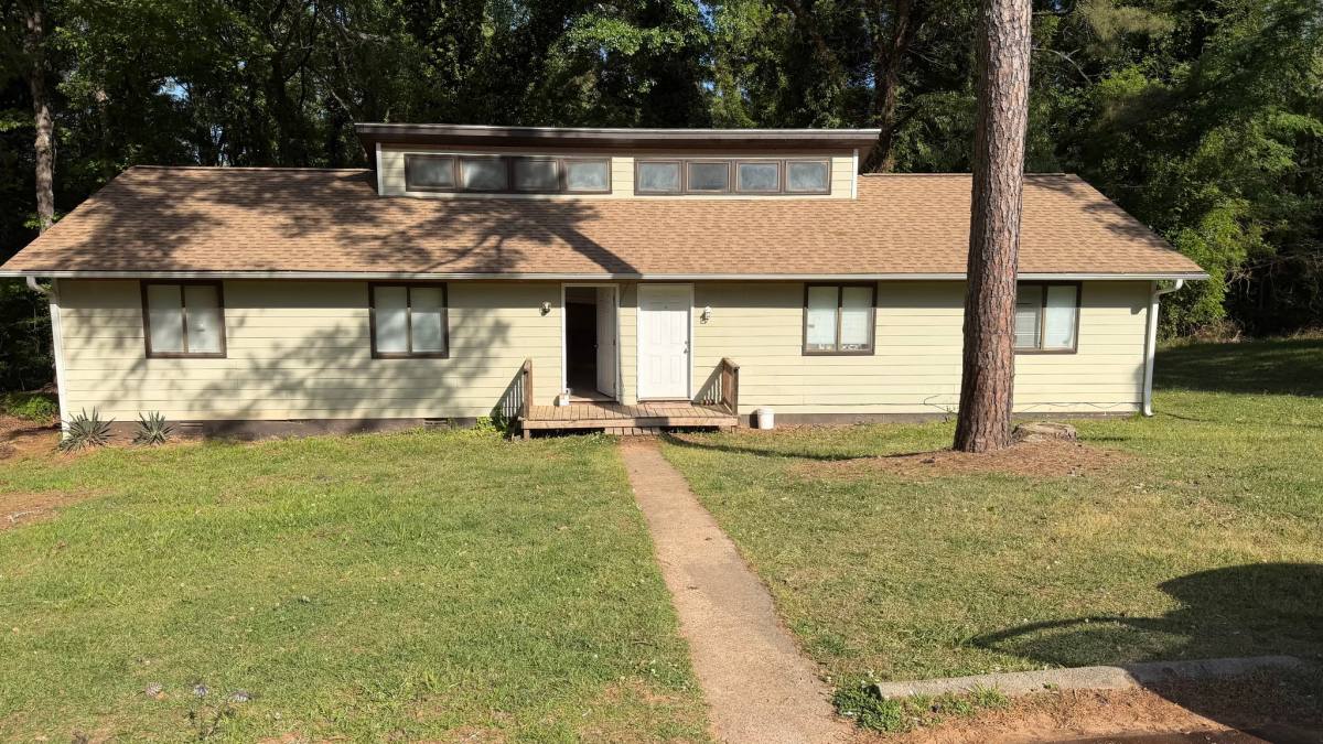 Condo for rent at 183 Vaughn Rd, Athens, GA 30606