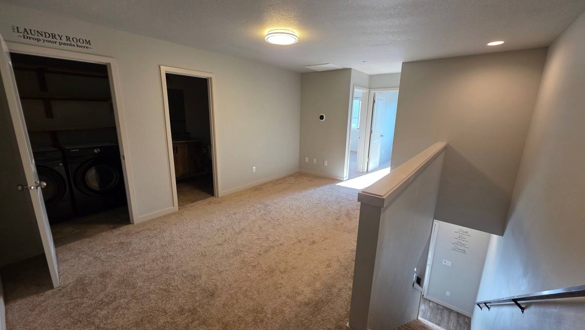 Townhouse for rent at 129 N 44th Place, Ridgefield, WA 98642