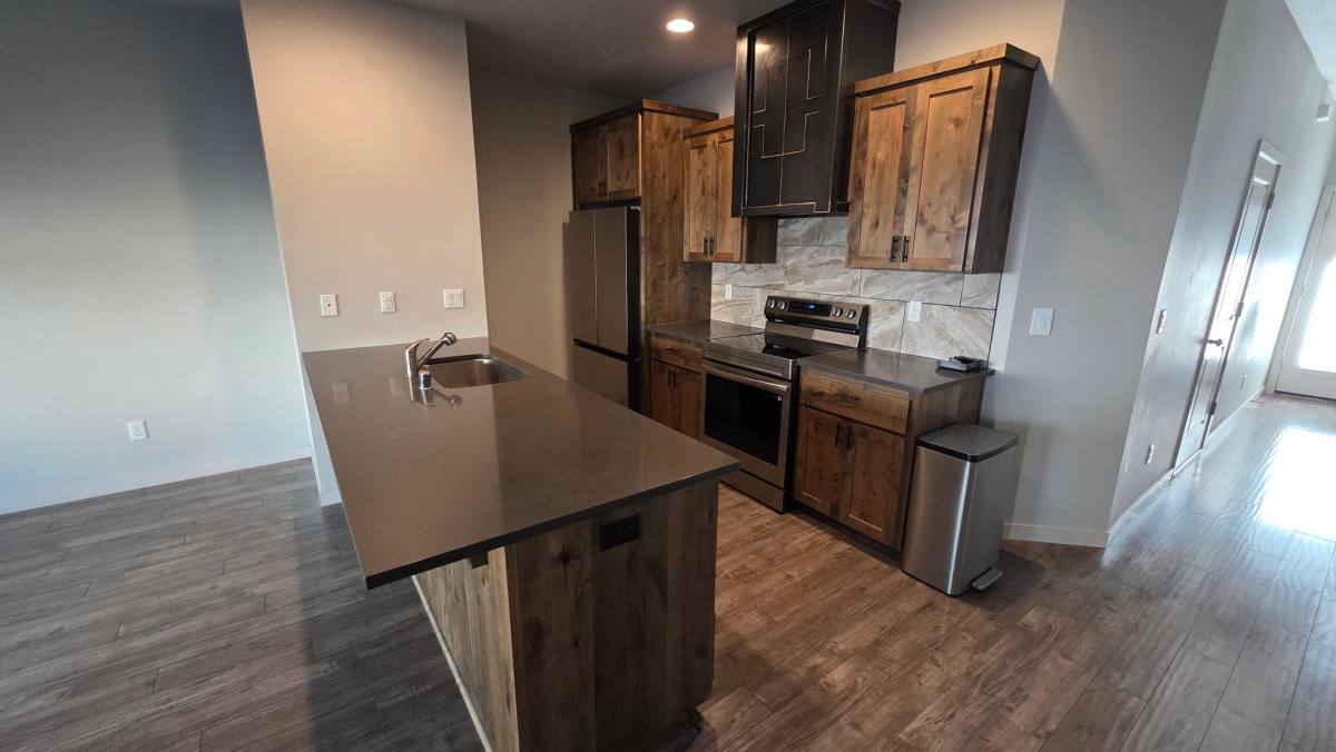 Townhouse for rent at 129 N 44th Place, Ridgefield, WA 98642