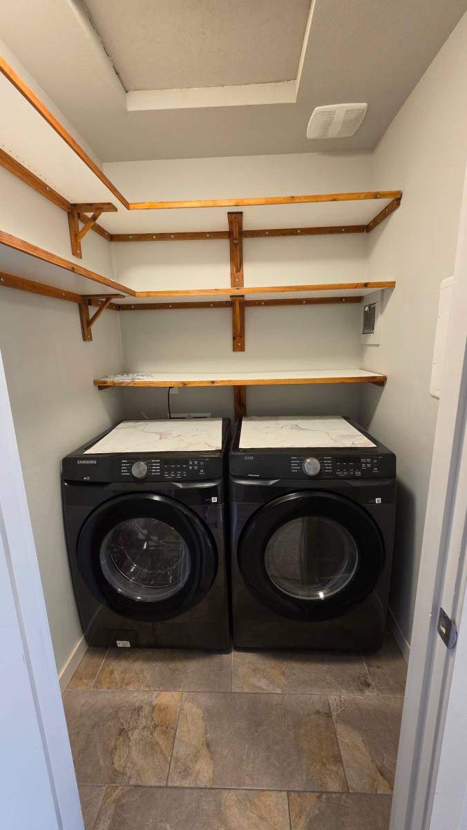 Townhouse for rent at 129 N 44th Place, Ridgefield, WA 98642