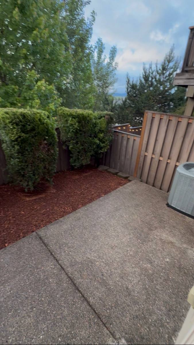 Townhouse for rent at 15115 SW Canyon Wren Way, Beaverton, OR 97007