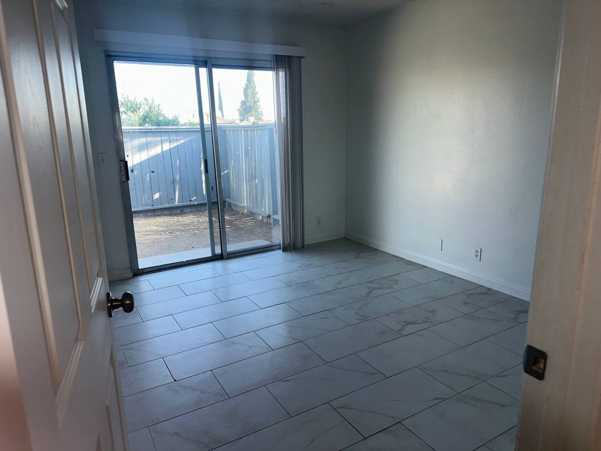 Apartment for rent at 13576 Algonquin Rd #2, Apple Valley, CA 92308