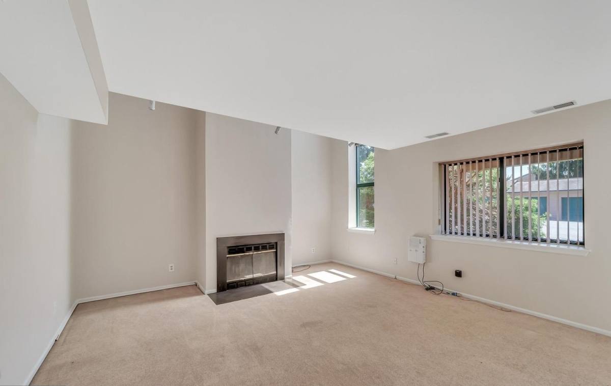 Condo for rent at 116 Paladin Dr #116, Wilmington, DE 19802