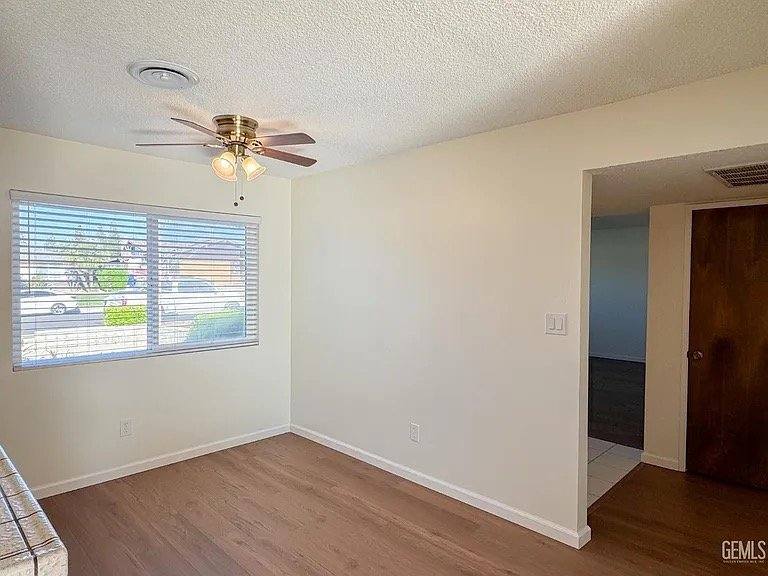 House for rent at 2705 Parkfield Court, Bakersfield, CA 93306