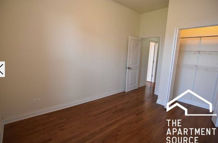 Apartment for rent at 904 W Belmont Ave #1, Chicago, IL 60657