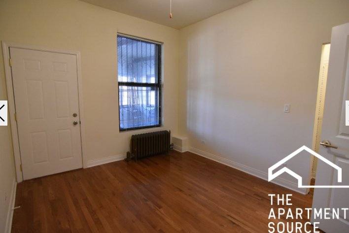 Apartment for rent at 904 W Belmont Ave #1, Chicago, IL 60657