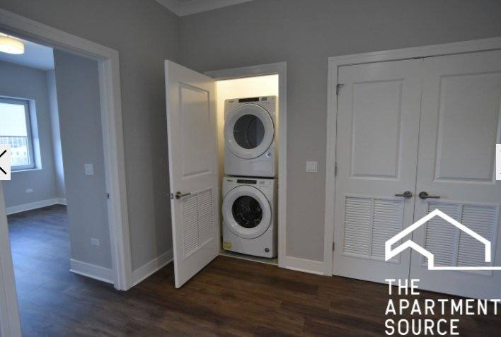 Apartment for rent at 927 W Irving Park Rd #2, Chicago, IL 60613
