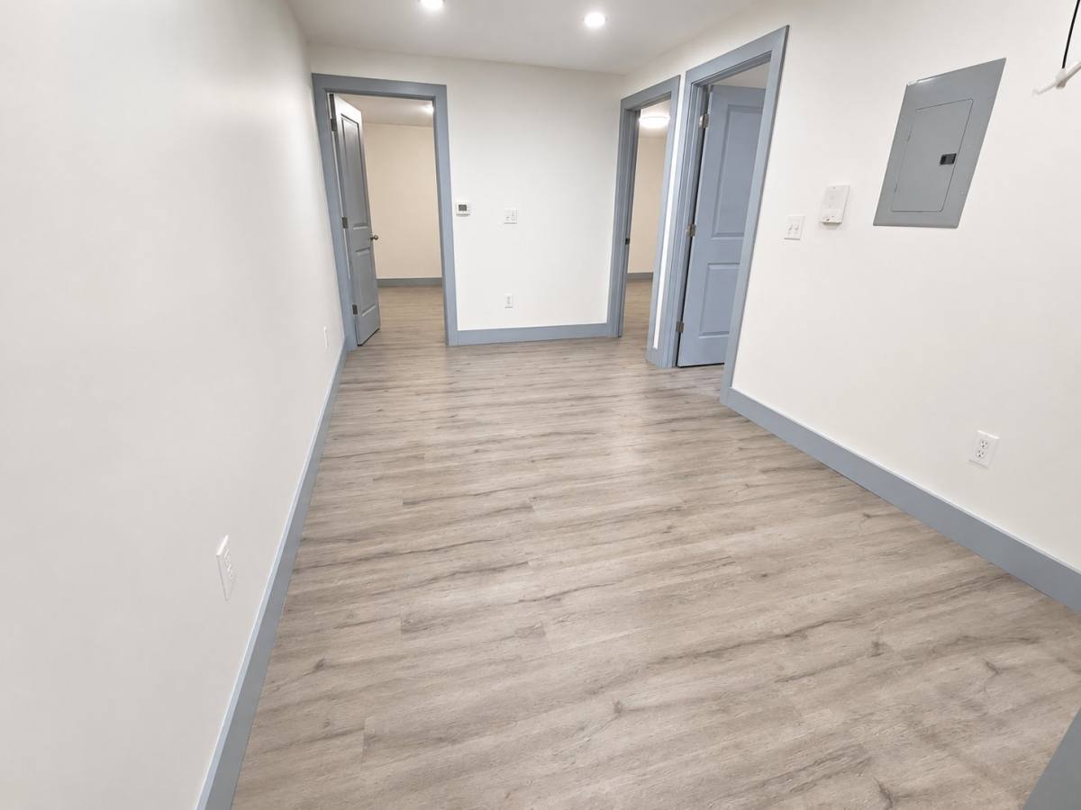 Apartment for rent at 655 S 11th St #2, Newark, NJ 07103