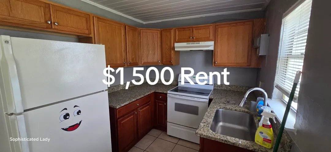 Apartment for rent at 1232 W 35th St, West Palm Beach, FL 33404