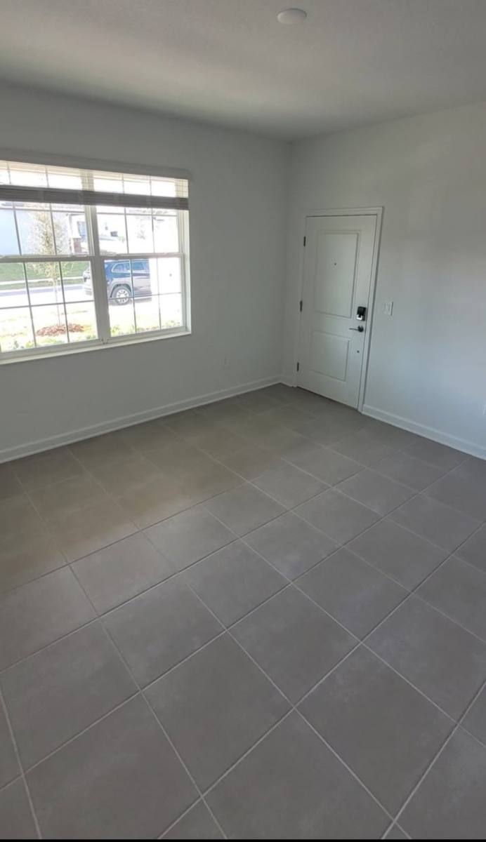 Apartment for rent at 4013 Redbridge Loop, Davenport, FL 33837