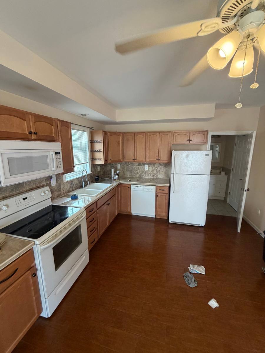 Apartment for rent at 852 Bank St #A, New London, CT 06320