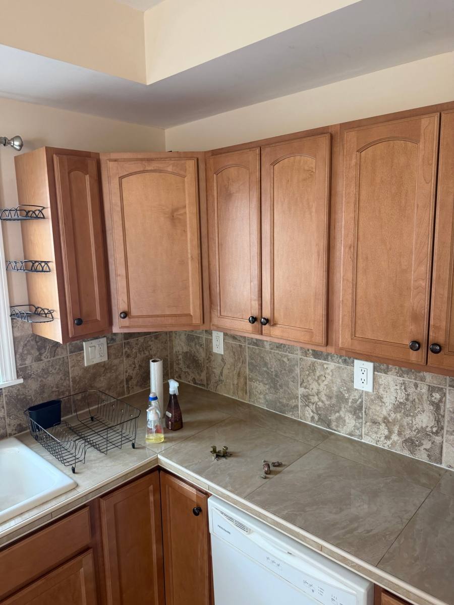 Apartment for rent at 852 Bank St #A, New London, CT 06320