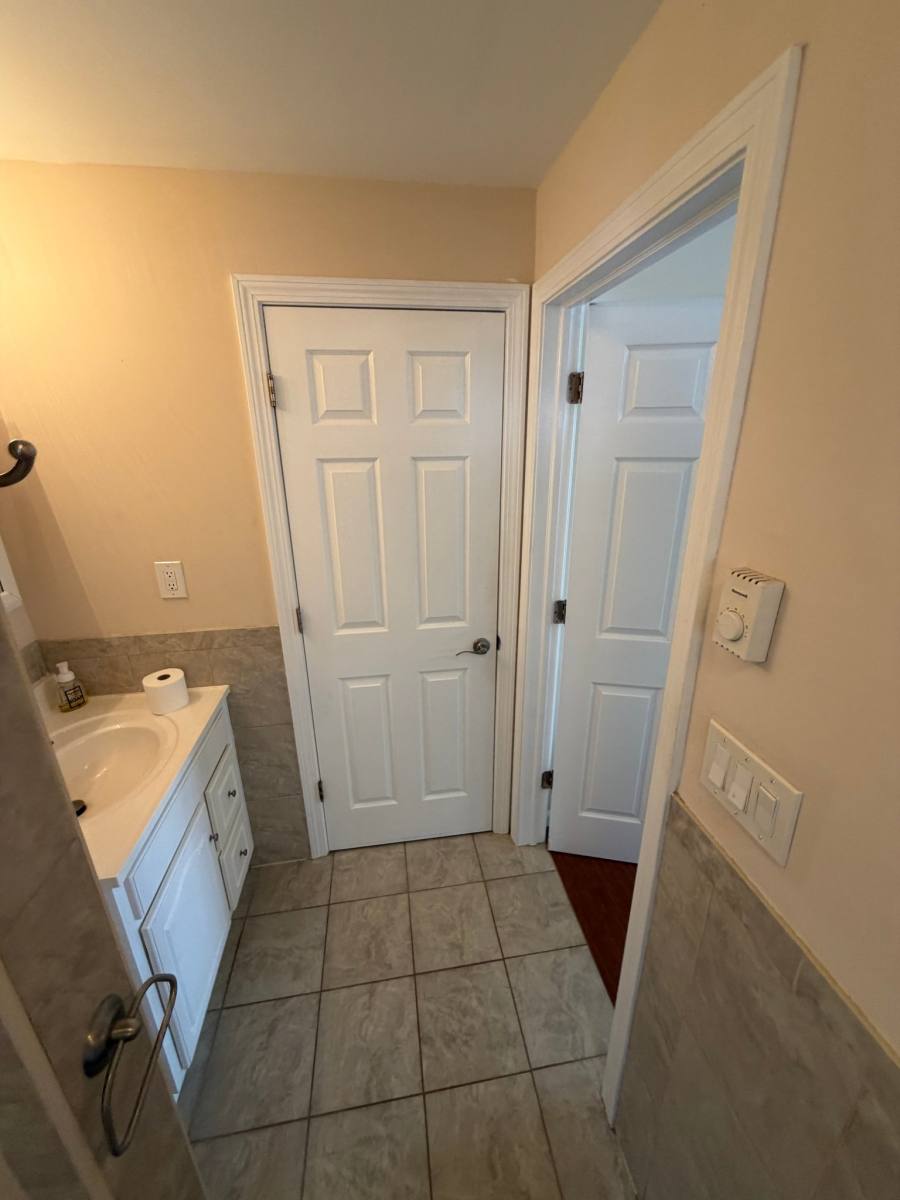 Apartment for rent at 852 Bank St #A, New London, CT 06320