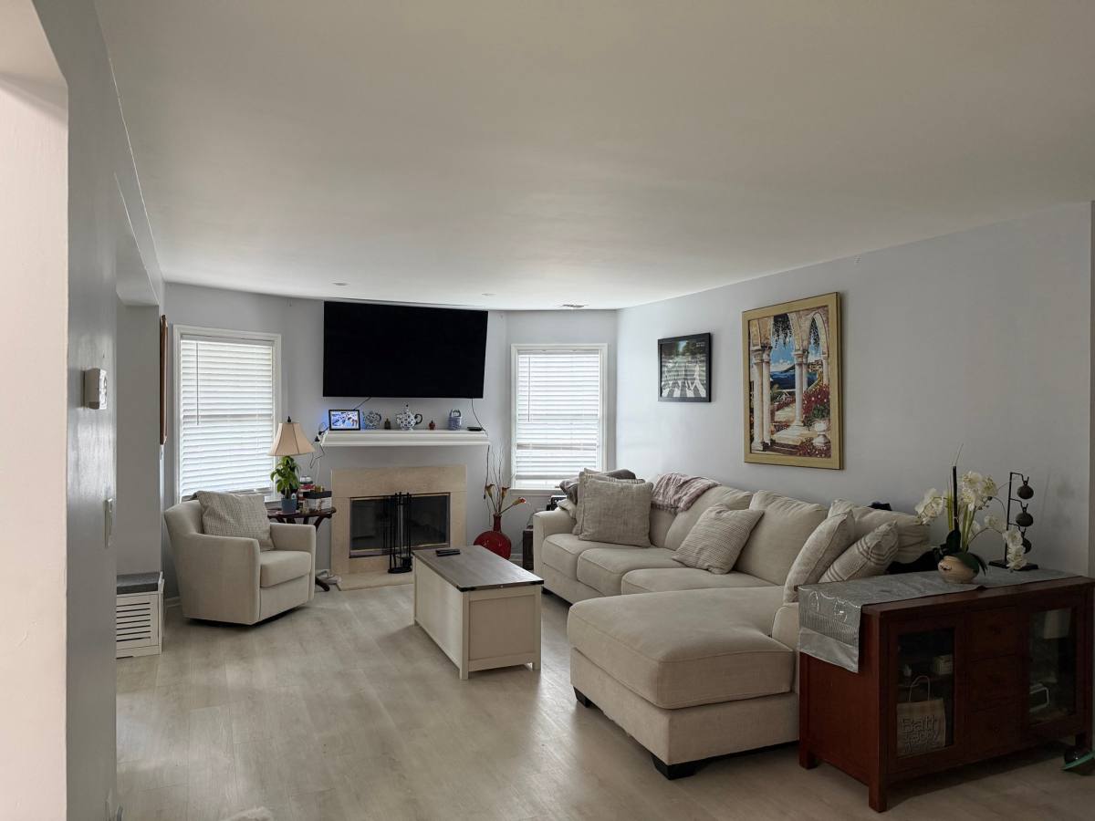 Apartment for rent at 54 Quartz Lane, Paterson, NJ 07501