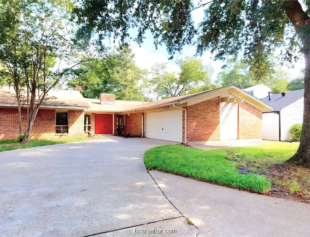 House for rent at 2702 Apple Creek, Bryan, TX 77802
