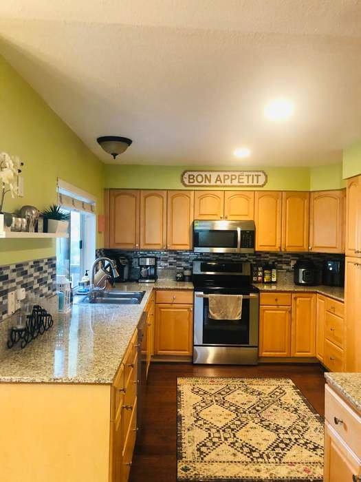 Townhouse for rent at 3228 Via Alicante, La Jolla, CA 92037