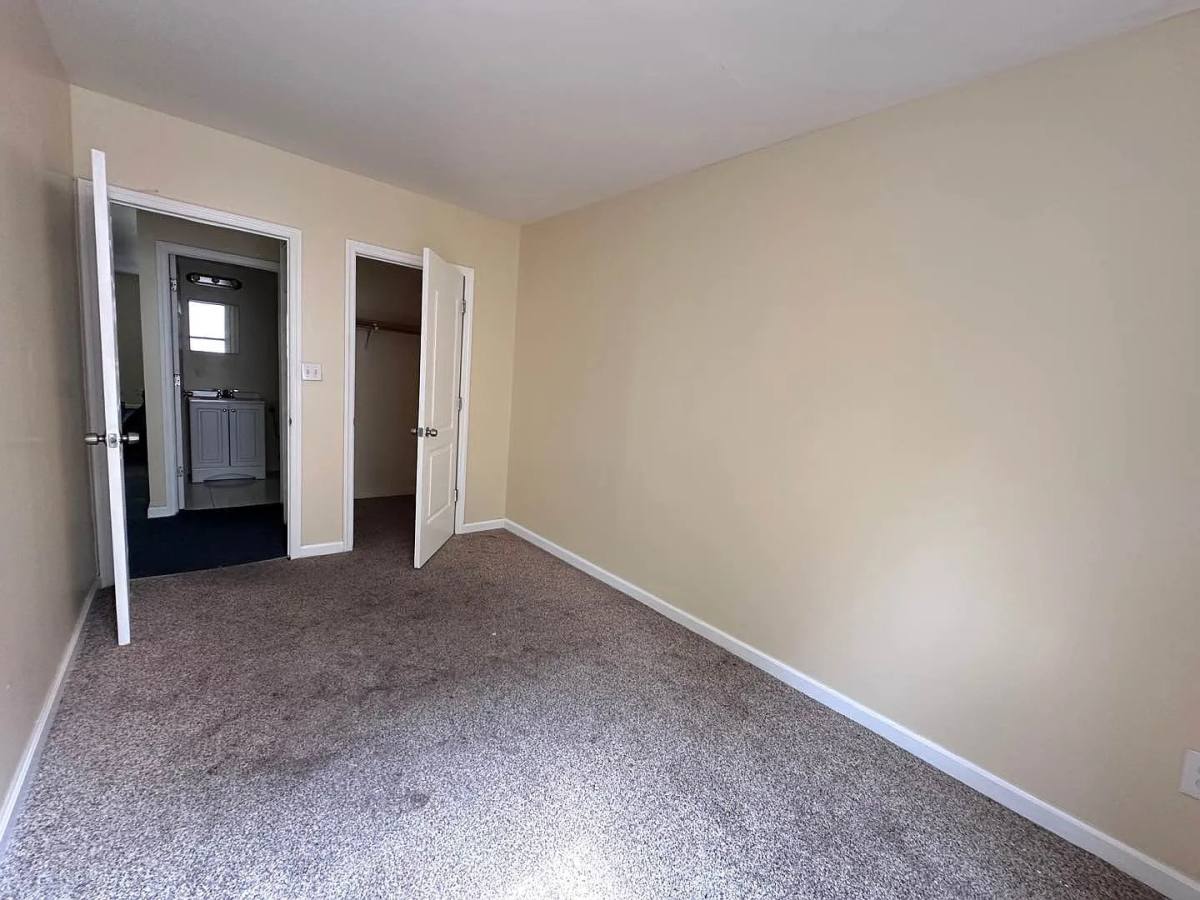 Apartment for rent at 2000 Mapes Ave #2, Bronx, NY 10460