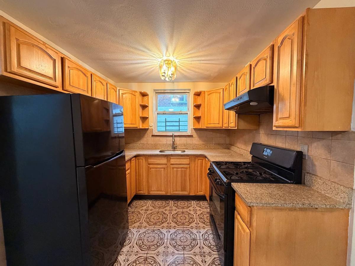 Apartment for rent at 854 Throgs Neck Expressway #1, Bronx, NY 10465
