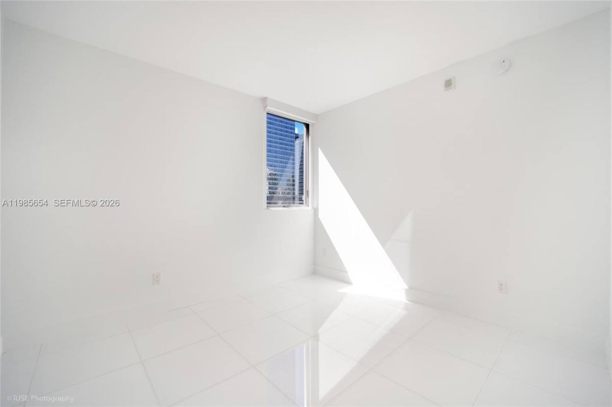 Condo for rent at 1300 Brickell Bay Dr #1803, Miami, FL 33131