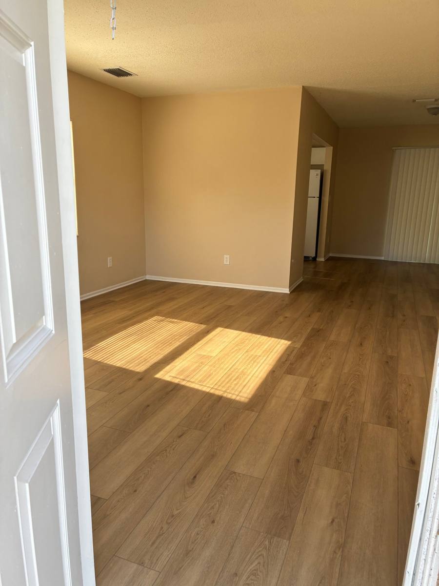 House for rent at 708 65th Ave E, Bradenton, FL 34203