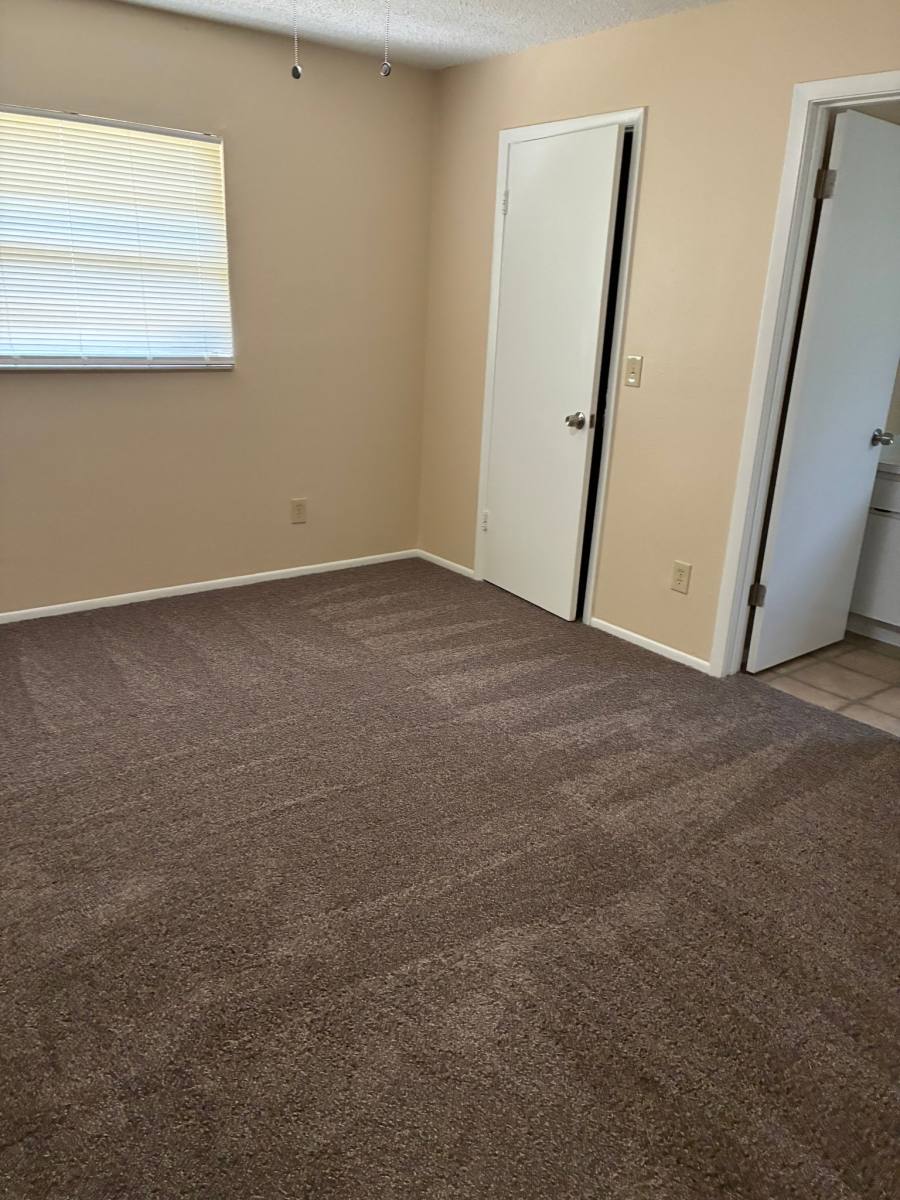 House for rent at 708 65th Ave E, Bradenton, FL 34203