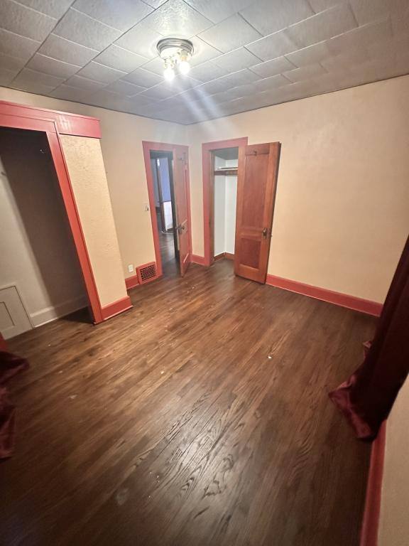 House for rent at 2328 21st St, Racine, WI 53403