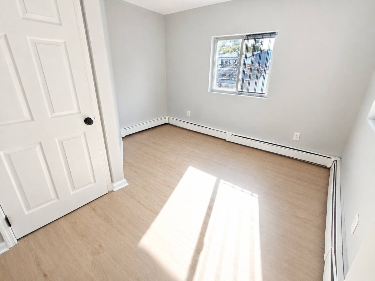 Apartment for rent at 50 Halsted St #2, Newark, NJ 07106