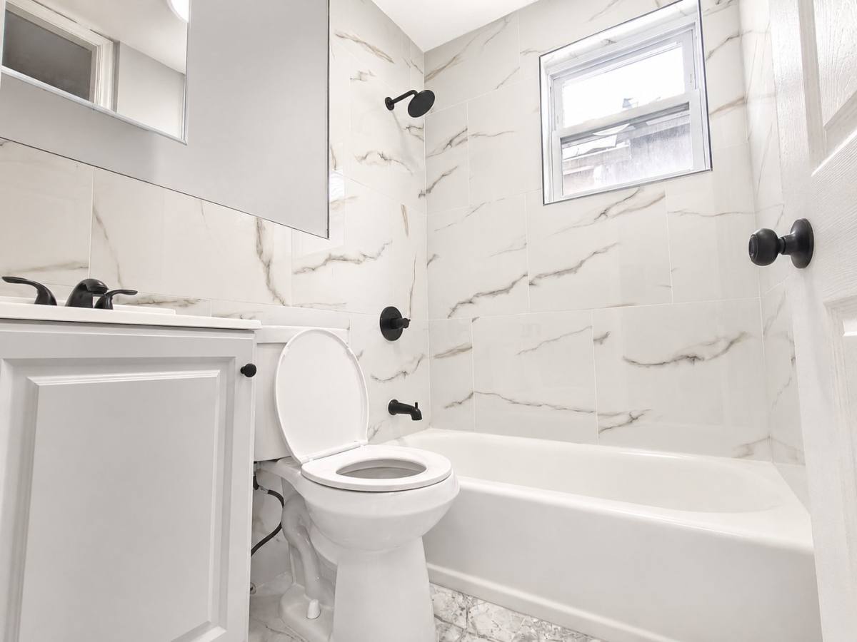 Apartment for rent at 50 Halsted St #2, Newark, NJ 07106