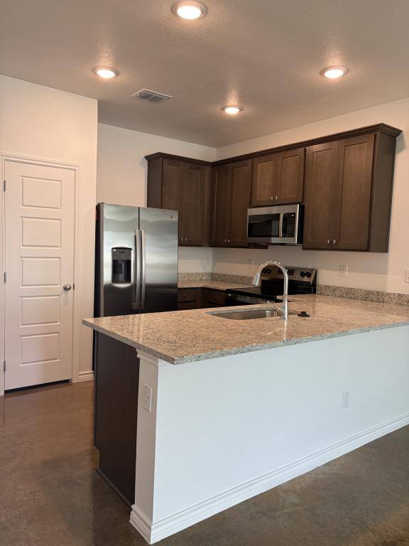 Townhouse for rent at 3906 American Elm Dr, Killeen, TX 76542