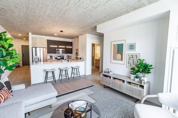 Apartment for rent at 170 N Morgan St, Chicago, IL 60607
