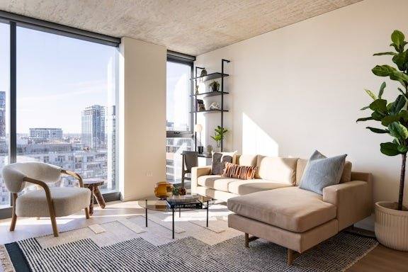 Apartment for rent at 170 N Morgan St, Chicago, IL 60607