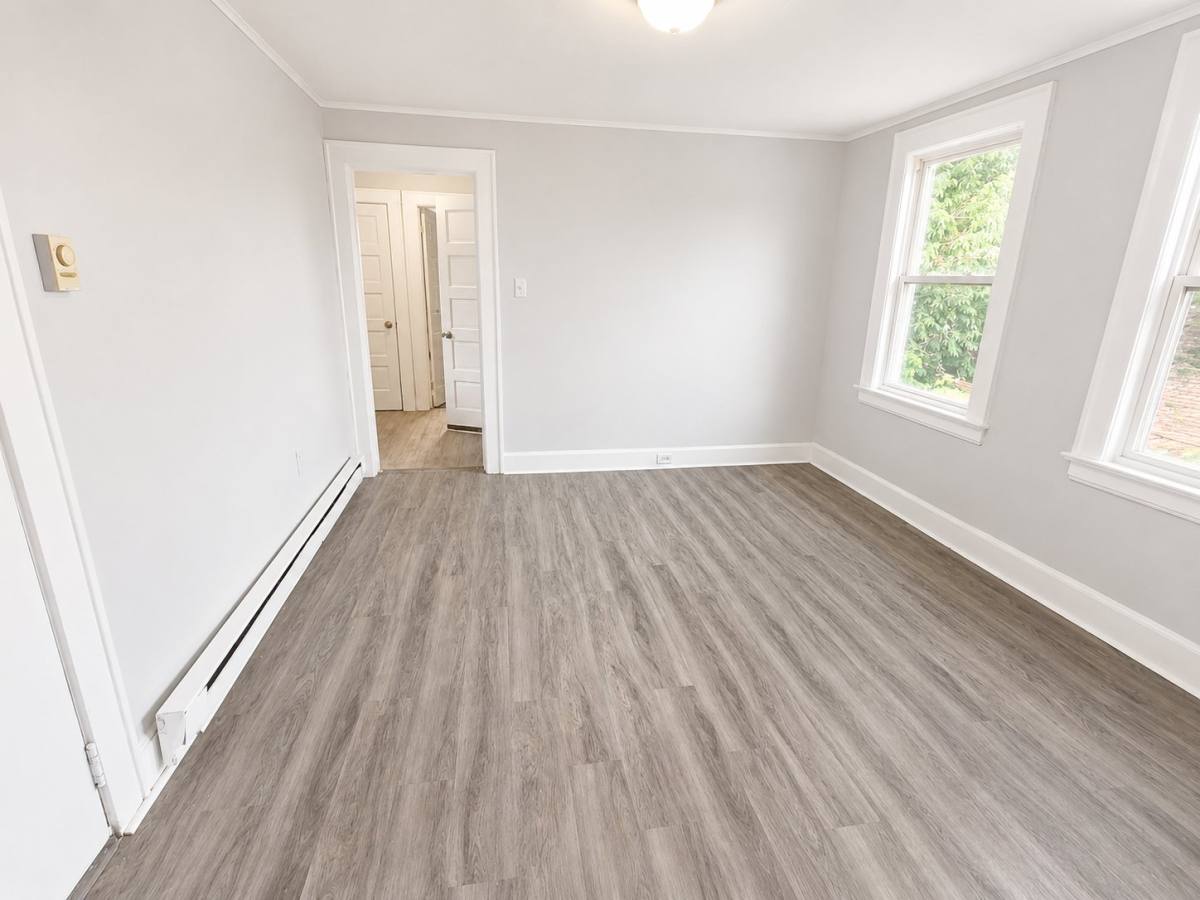 Apartment for rent at 9 Kenmore Ave #3, Newark, NJ 07106