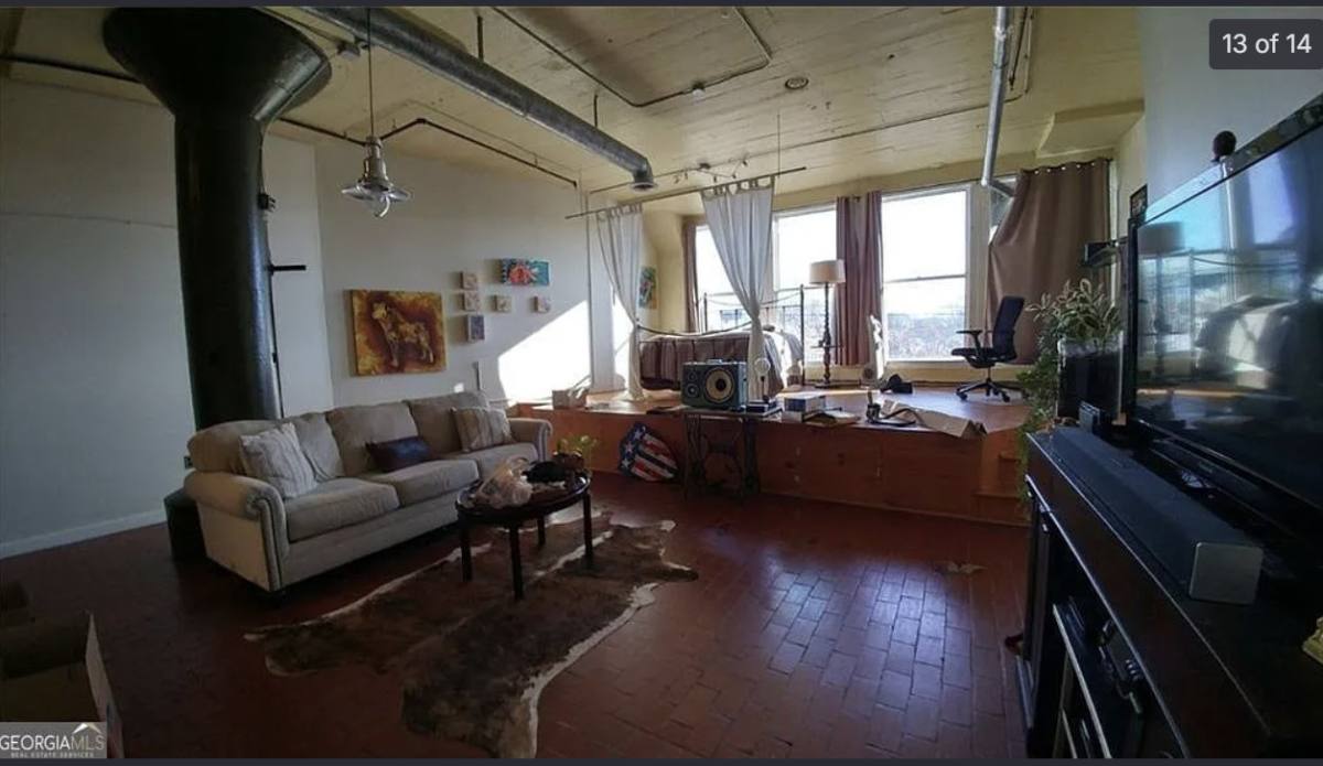 Apartment for rent at 881 Memorial Dr SE #204, Atlanta, GA 30316