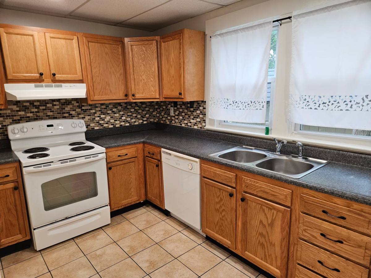 House for rent at 637 Creighton Ave, Dayton, OH 45410