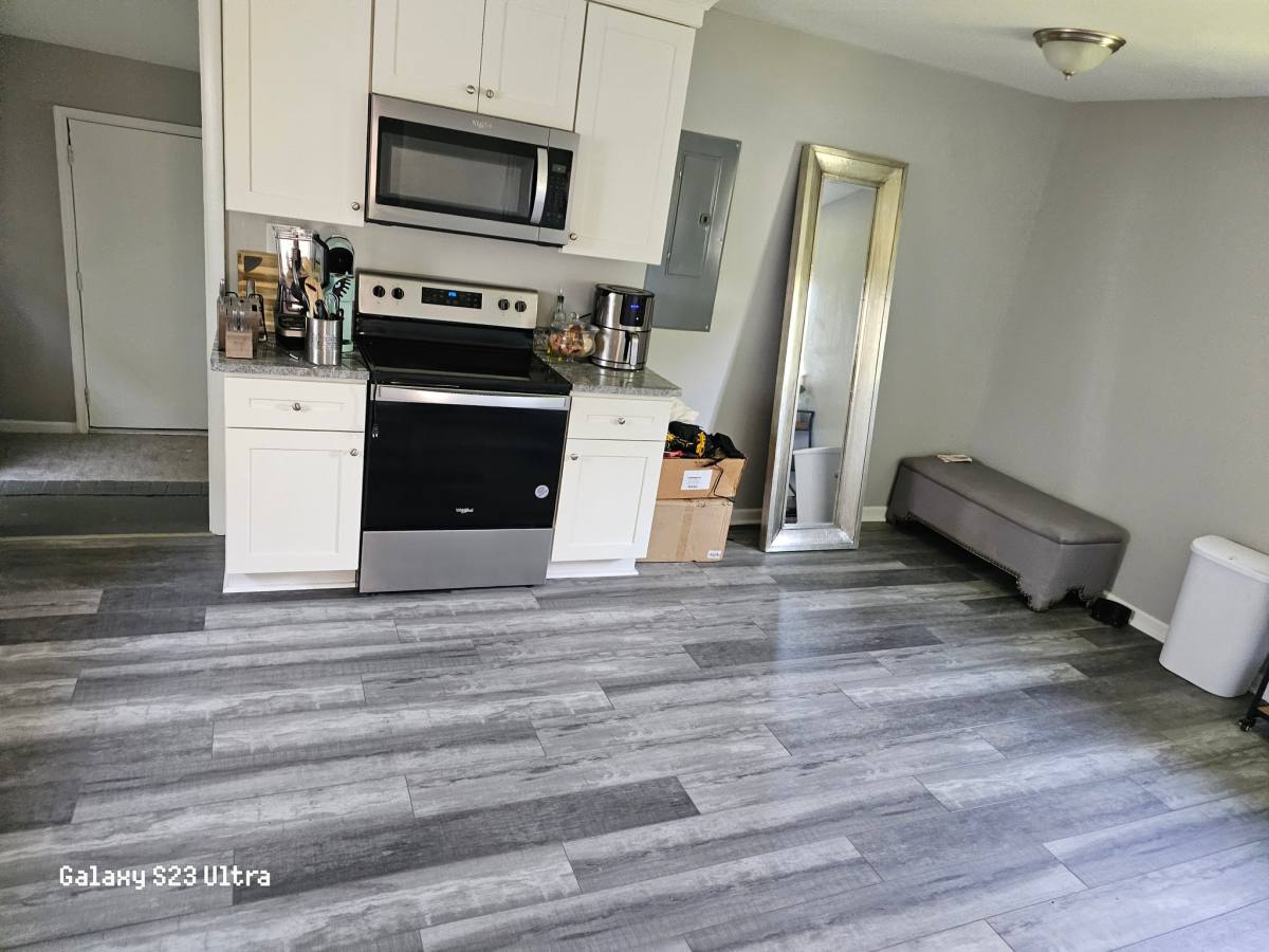House for rent at 15 E Kelly Ave #1, 2, 3, 4, Hampton, VA 23663