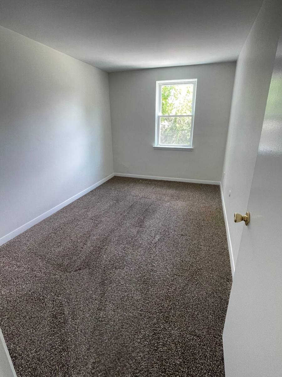 Apartment for rent at 11 S Manor Rd #A, Broomall, PA 19008